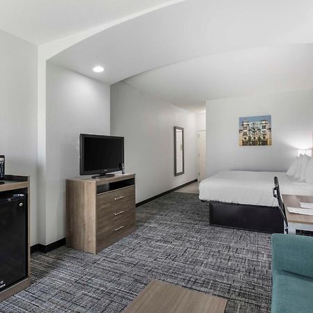 Best Western Plus MidAmerica Hotel Mascoutah Esterno foto