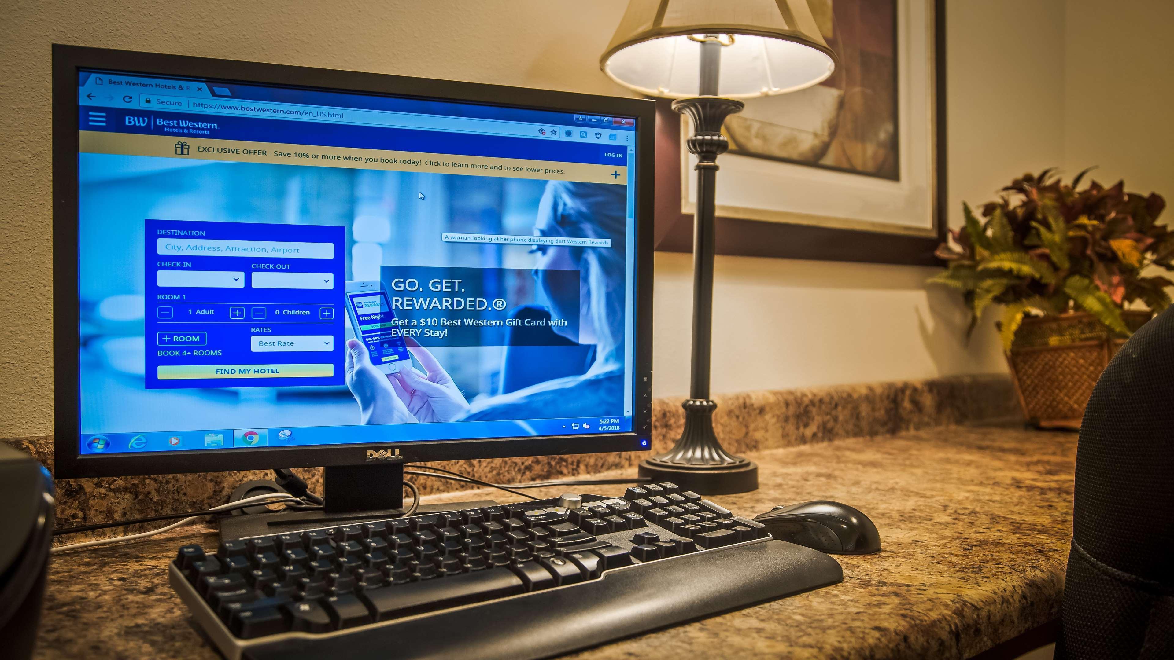 Best Western Plus MidAmerica Hotel Mascoutah Esterno foto