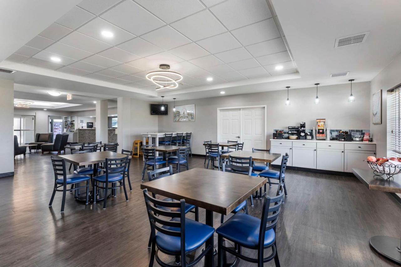 Best Western Plus MidAmerica Hotel Mascoutah Esterno foto