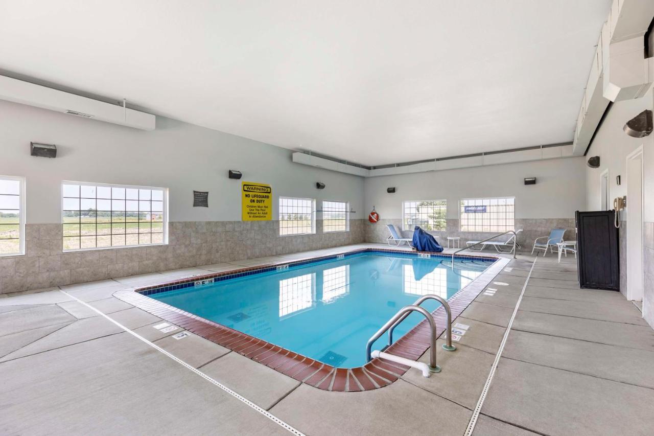 Best Western Plus MidAmerica Hotel Mascoutah Esterno foto