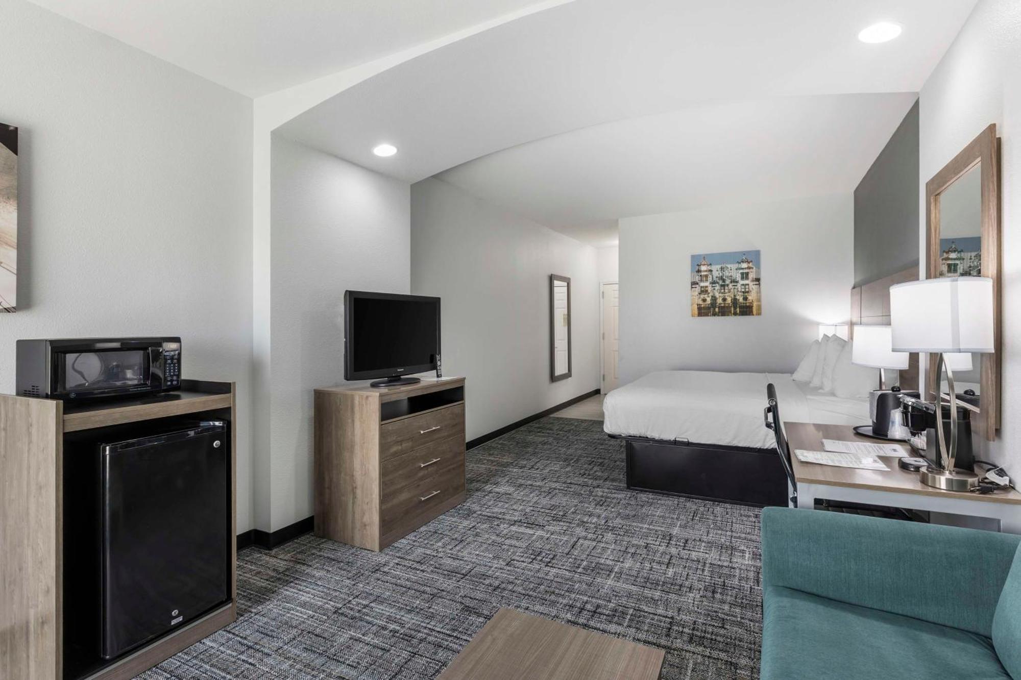 Best Western Plus MidAmerica Hotel Mascoutah Esterno foto