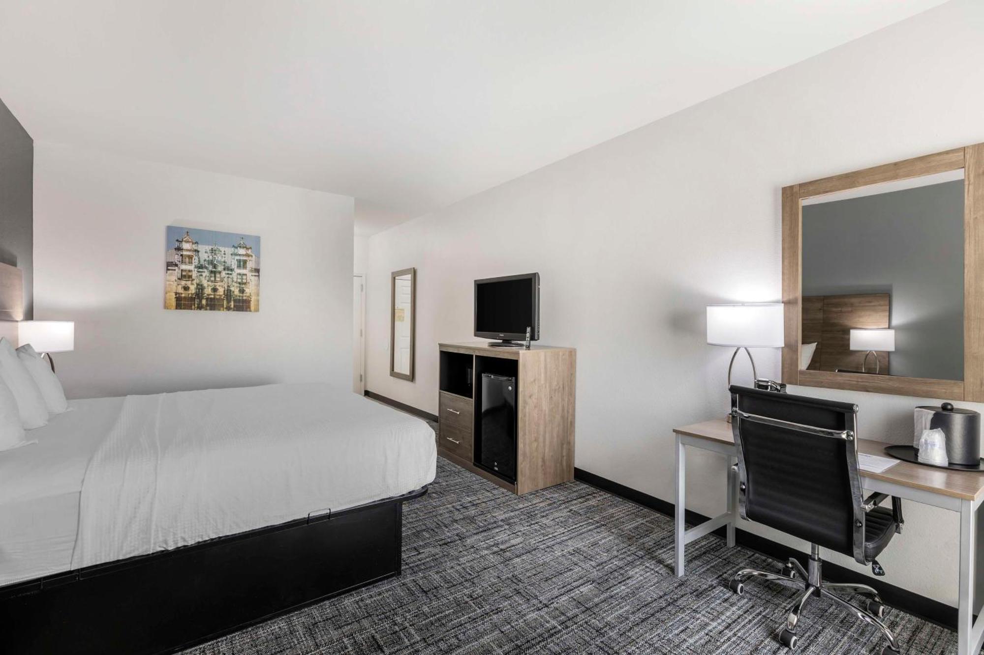 Best Western Plus MidAmerica Hotel Mascoutah Esterno foto